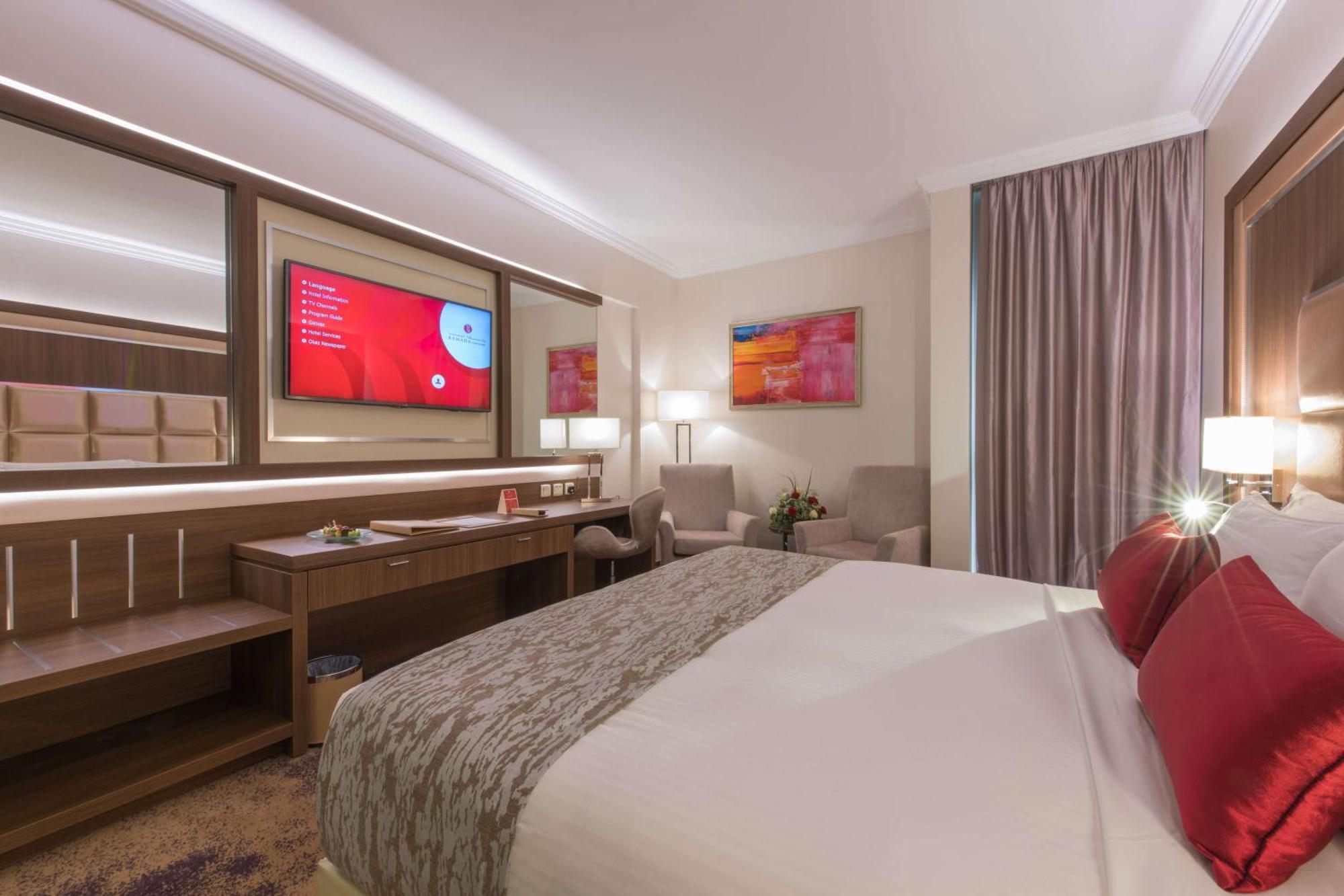 Ramada By Wyndham Continental Jeddah Hotel Kültér fotó