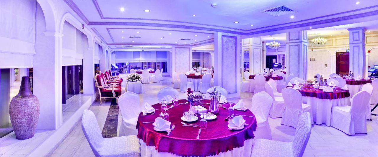 Ramada By Wyndham Continental Jeddah Hotel Kültér fotó